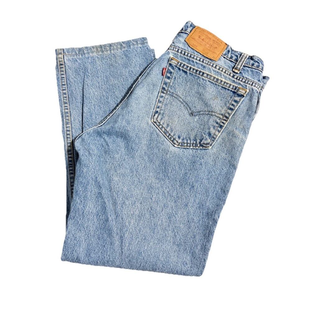Vintage Levi’s 505 Straight Leg Size 33/27 Medium Wash